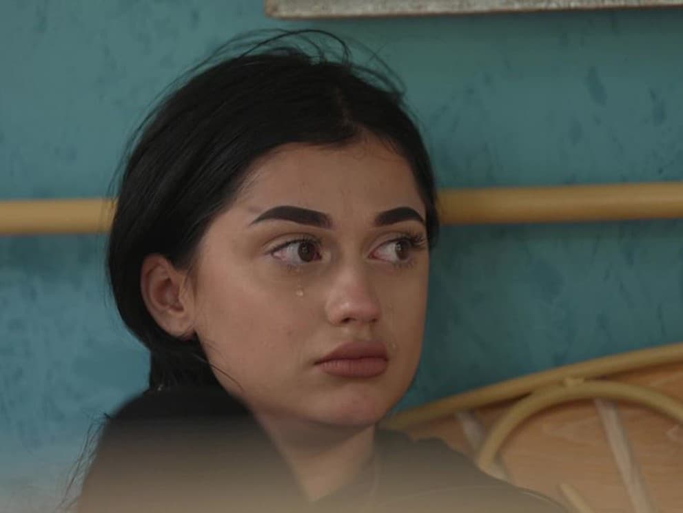 Azra